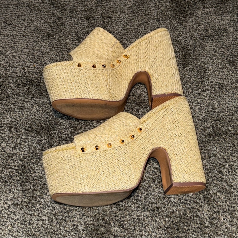 Stylish Tan Studded Platform Heels
